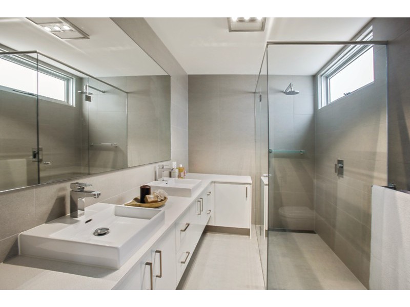 Contact Agent: Octavia Street, St Kilda VIC 3182