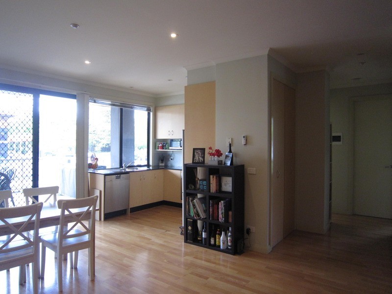 1/69 Wellington Street, St Kilda VIC 3182