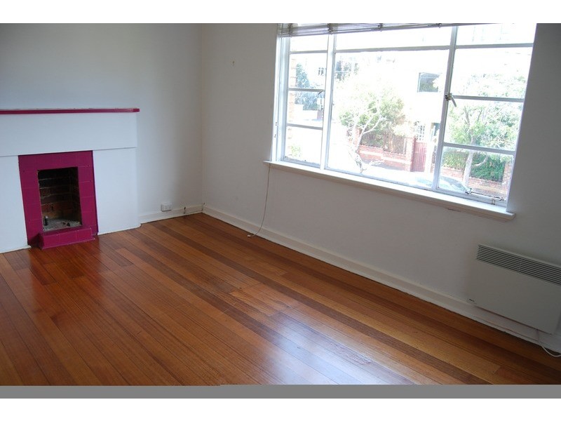 4/41 Eildon Road, St Kilda VIC 3182