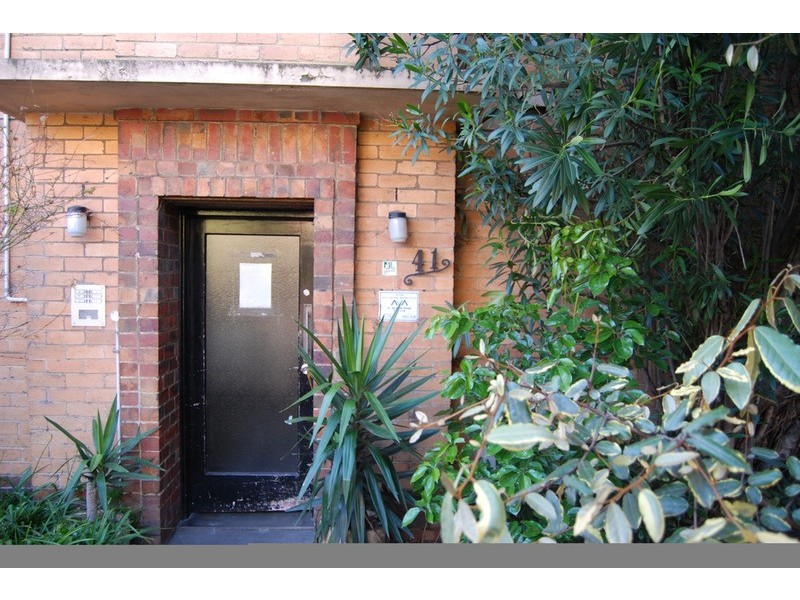 4/41 Eildon Road, St Kilda VIC 3182