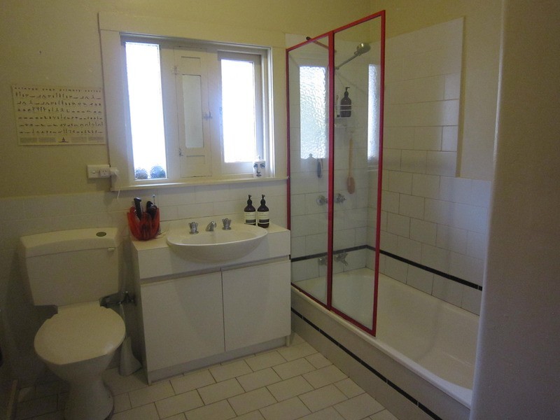 10/6 Westbeach Road, St Kilda VIC 3182