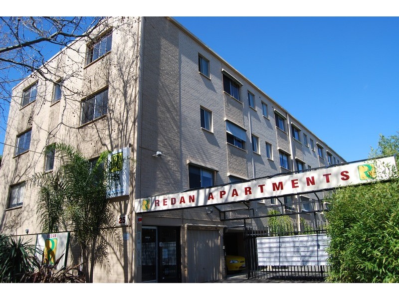 25/25 Redan Street, St Kilda VIC 3182