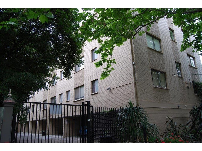 25/25 Redan Street, St Kilda VIC 3182