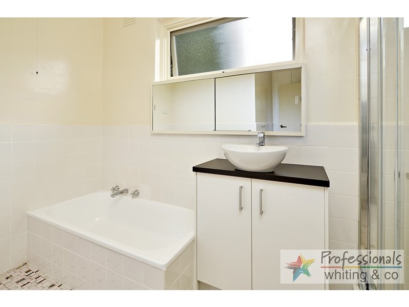 9/435 St Kilda Street, Elwood VIC 3184