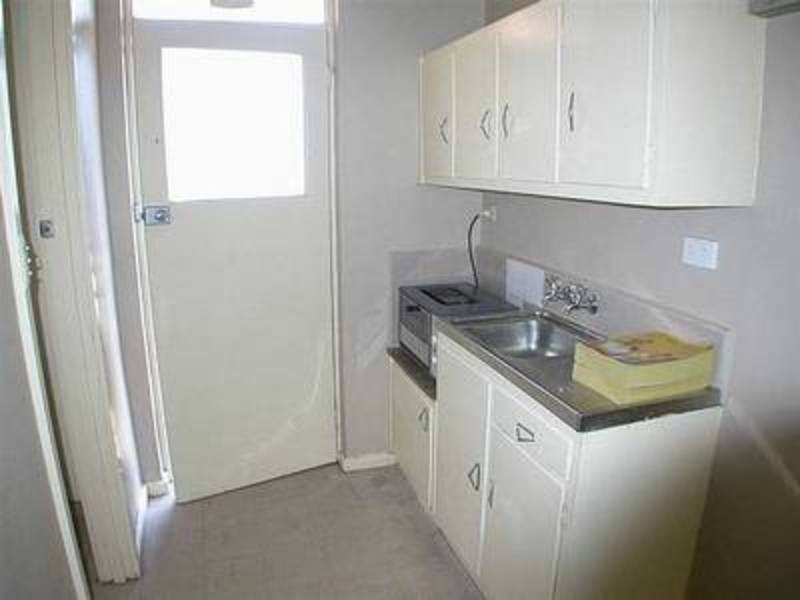 2/2 Dalgety Street, St Kilda VIC 3182