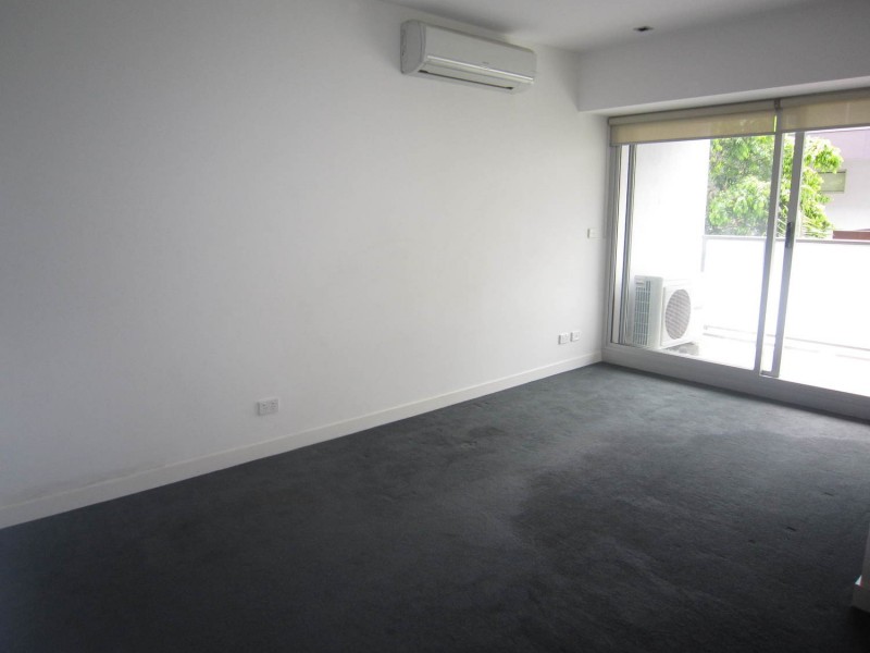 228/135 Inkerman Street, St Kilda VIC 3182