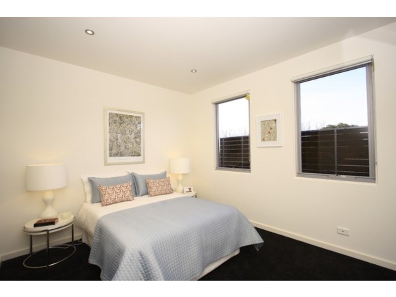 13/3 Charnwood Road, St Kilda VIC 3182