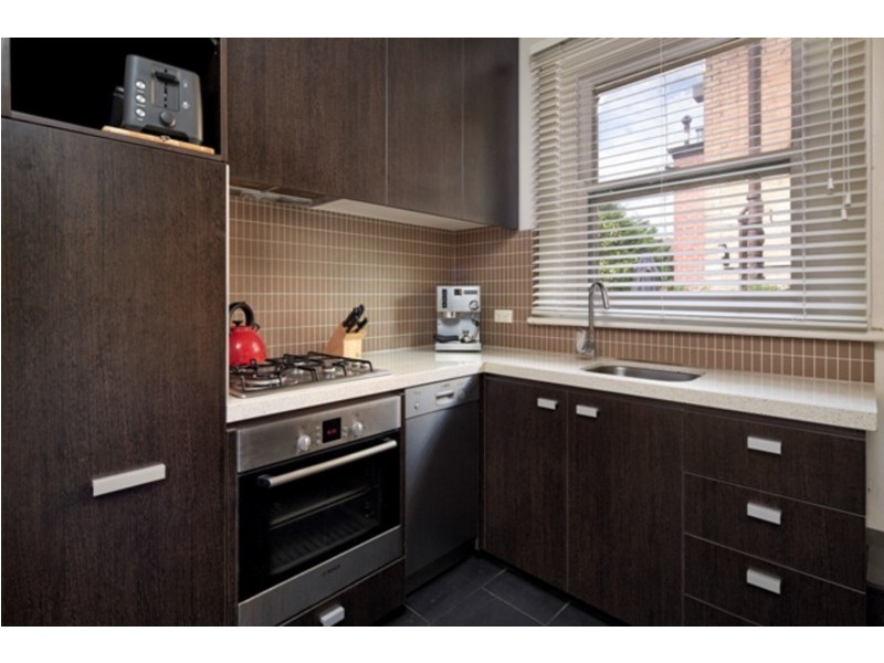 3/44 Eildon Road, St Kilda VIC 3182
