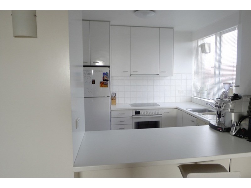 15/321 Beaconsfield Parade, St Kilda VIC 3182