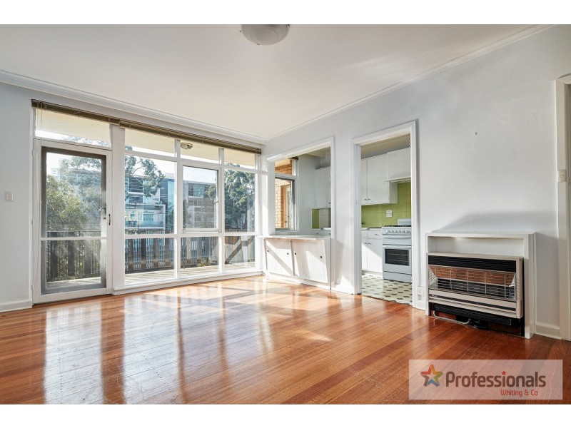 11/64 Broadway, Elwood VIC 3184