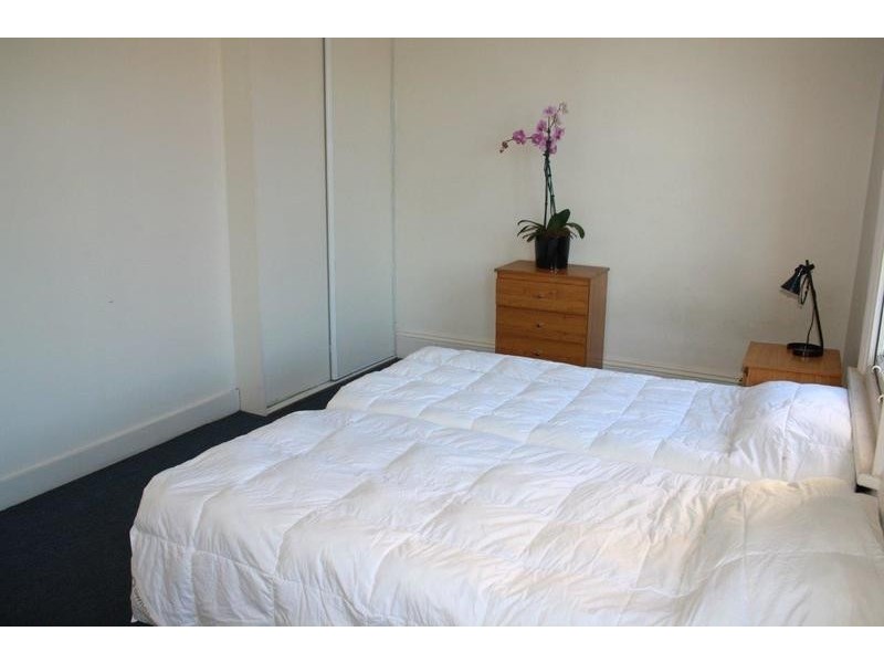 4/32 Grey Street, St Kilda VIC 3182