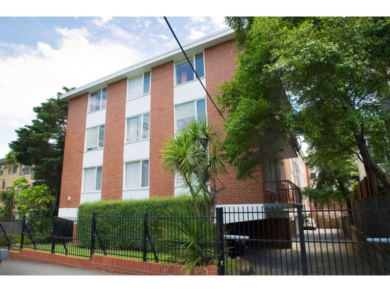 15/11 Herbert Street, St Kilda VIC 3182