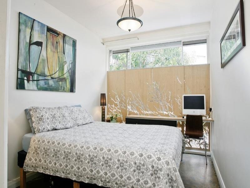 3/244 Barkly Street, St Kilda VIC 3182