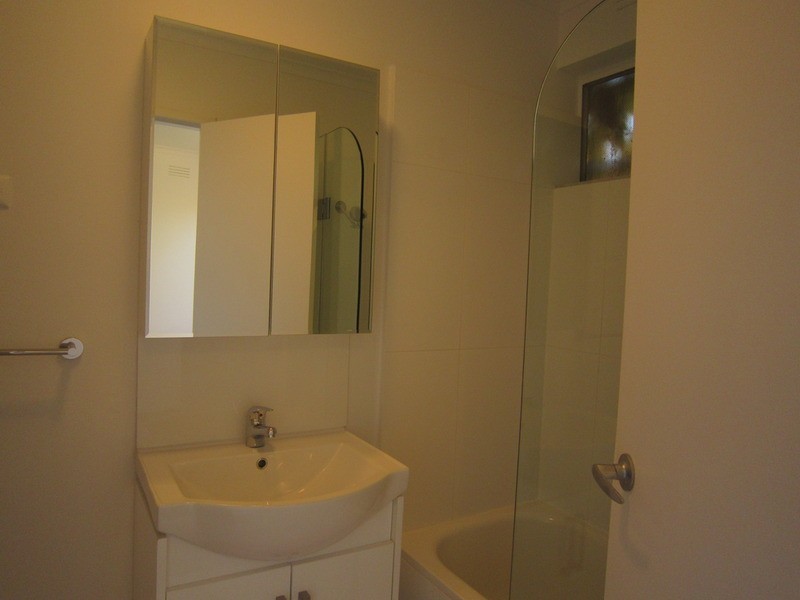 9/250 Dandenong Road, St Kilda East VIC 3183