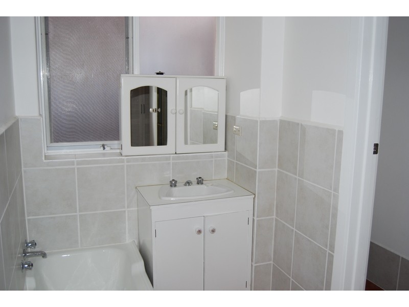 8/31 Dickens Street, Elwood VIC 3184