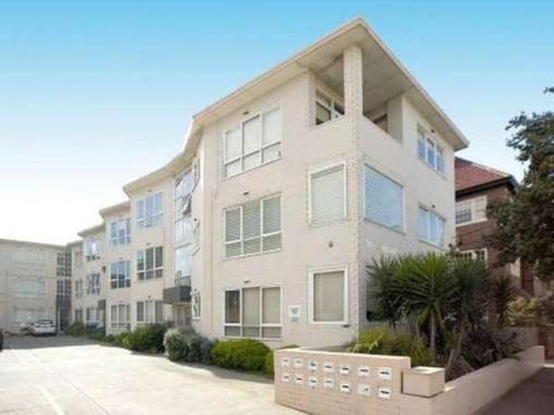 8/318 Beaconsfield Parade, St Kilda VIC 3182