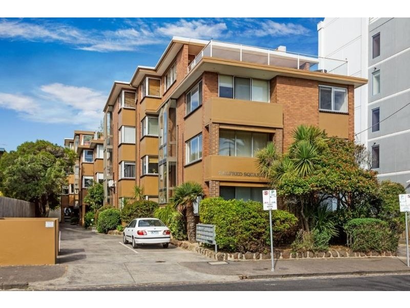 10/7 Alfred Square, St Kilda VIC 3182