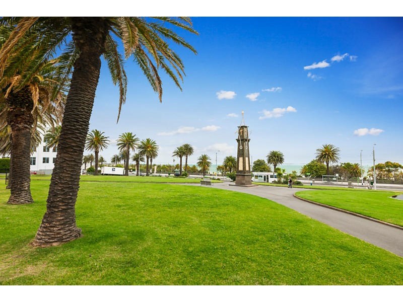 10/7 Alfred Square, St Kilda VIC 3182