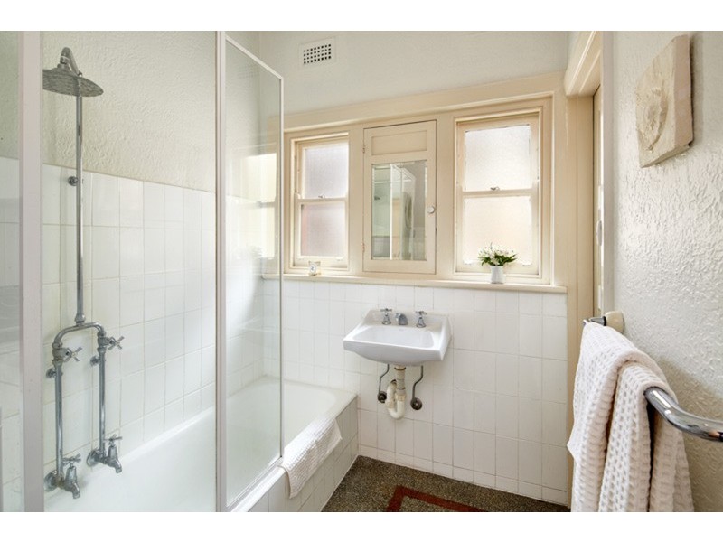 5/23 Esplanade, St Kilda VIC 3182