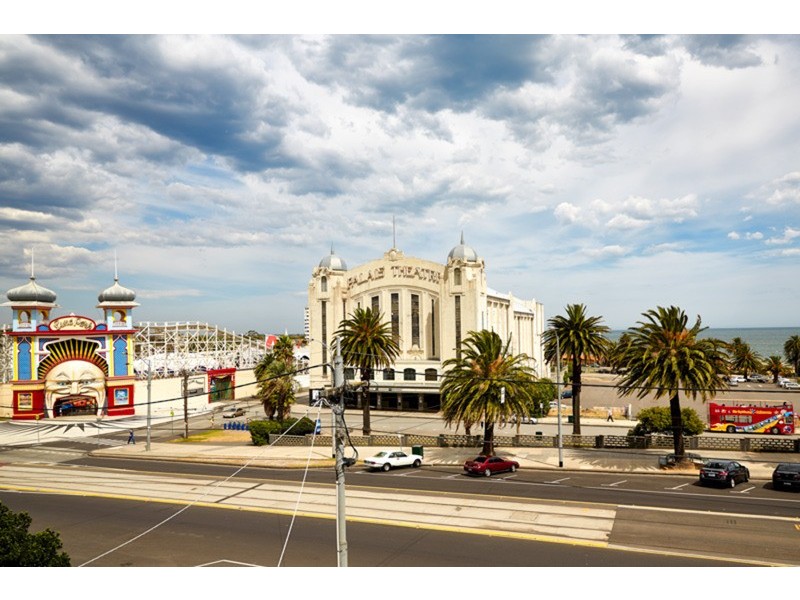 5/23 Esplanade, St Kilda VIC 3182
