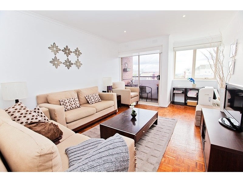 8/29 Dalgety Street, St Kilda VIC 3182