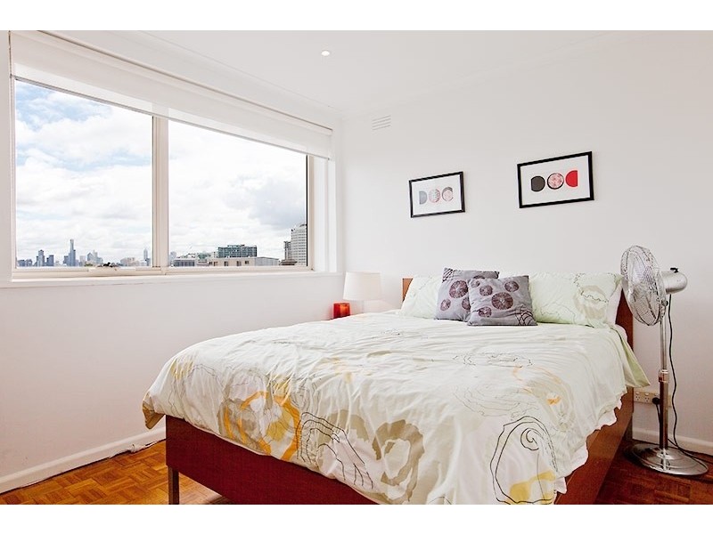 8/29 Dalgety Street, St Kilda VIC 3182