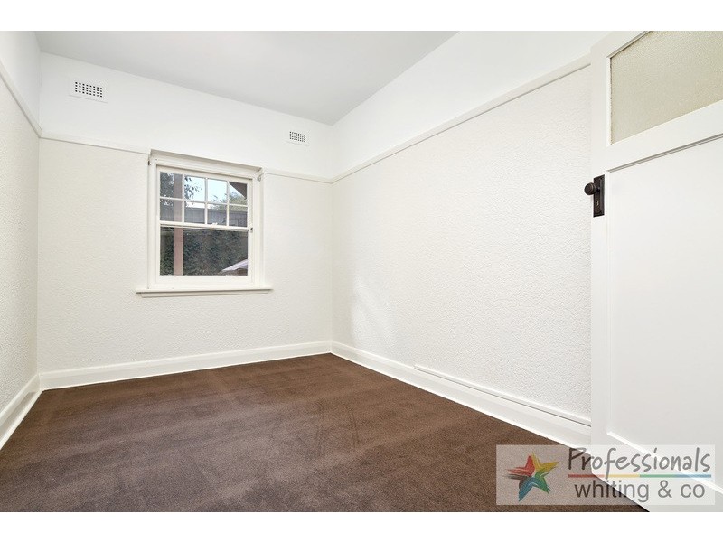 2/42a Mitford Street, Elwood VIC 3184