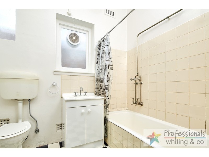 2/42a Mitford Street, Elwood VIC 3184