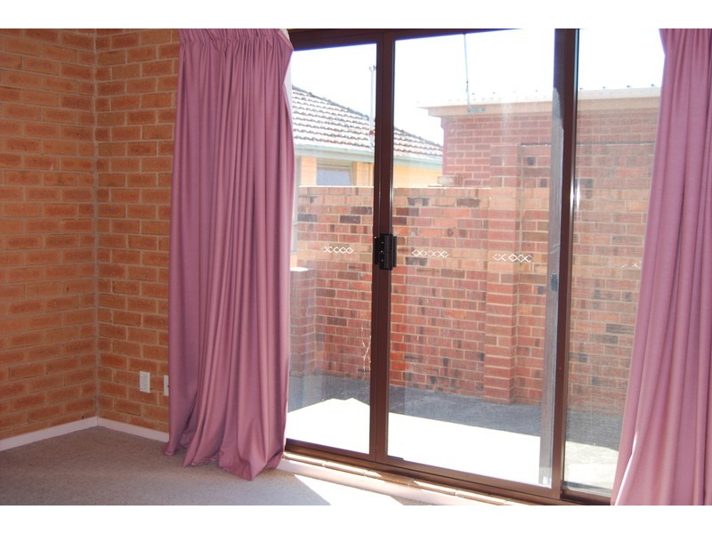 3/27 Shepparson Avenue, Carnegie VIC 3163