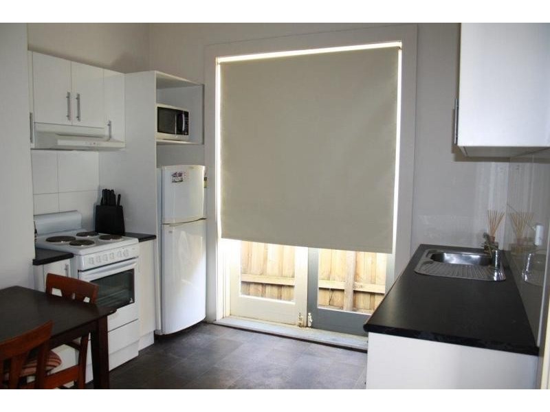 1/32 Grey Street, St Kilda VIC 3182