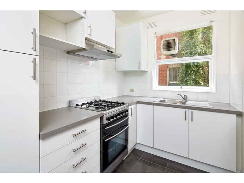 3/10 Acland Street, St Kilda VIC 3182