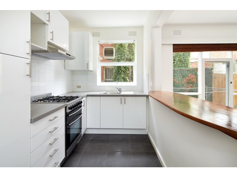 3/10 Acland Street, St Kilda VIC 3182