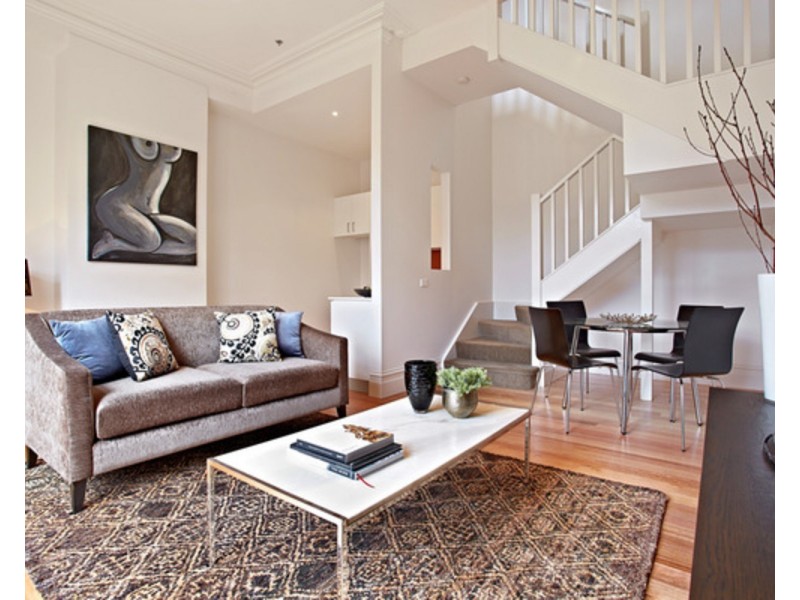 3B Lewisham Road, Windsor VIC 3181