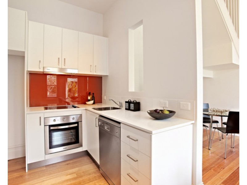 3B Lewisham Road, Windsor VIC 3181