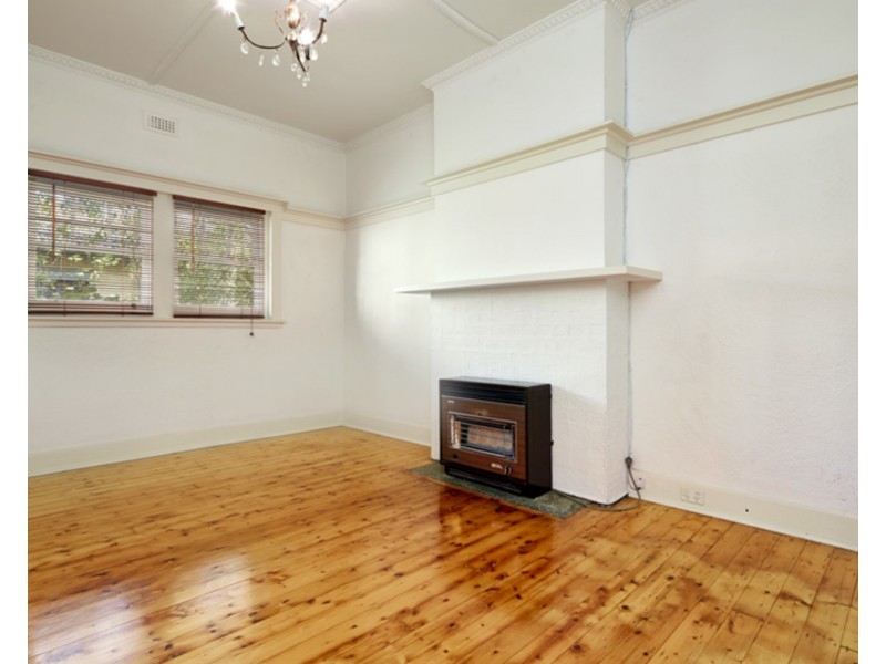 12/6 Westbeach Road, St Kilda VIC 3182