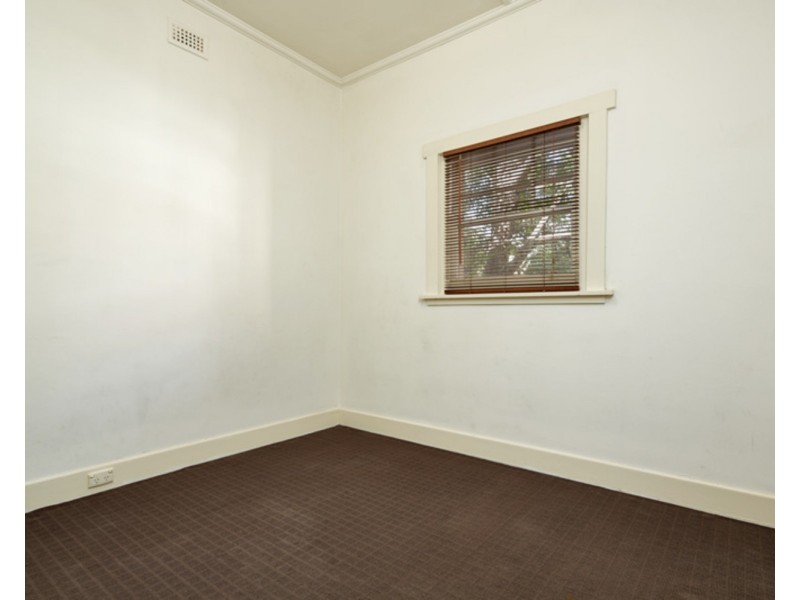 12/6 Westbeach Road, St Kilda VIC 3182