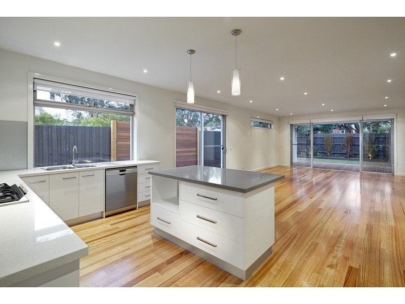 20 Prince Street, Hampton VIC 3188