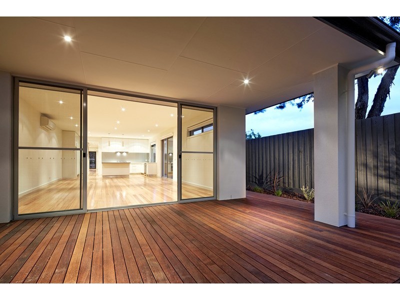 20 Prince Street, Hampton VIC 3188