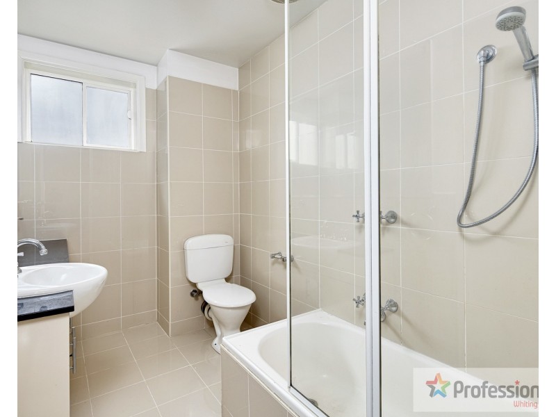 5/58 Barkly Street, St Kilda VIC 3182