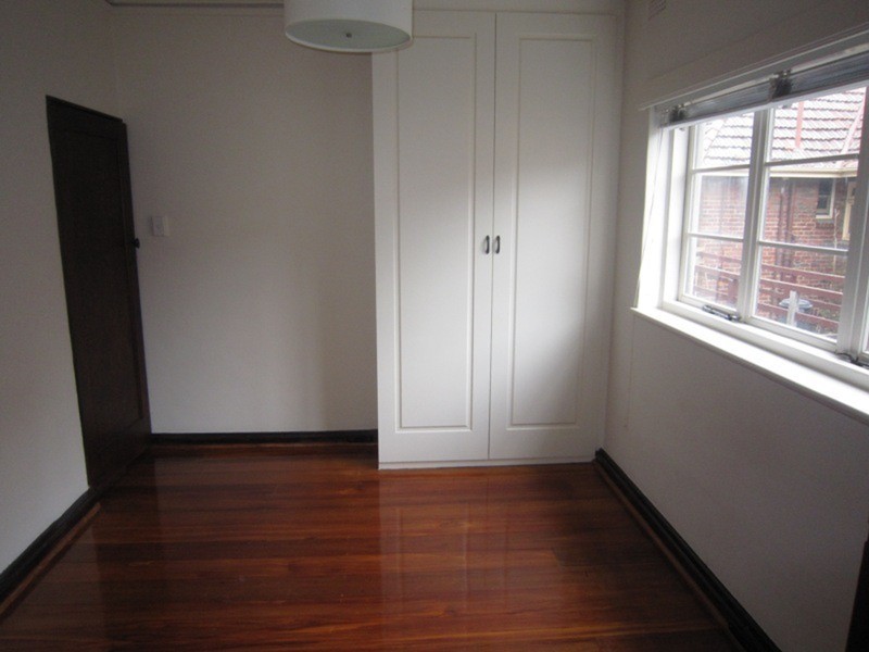 11/3 Cowderoy Street, St Kilda VIC 3182