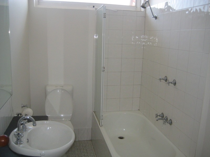 8/25 Jackson Street, St Kilda VIC 3182