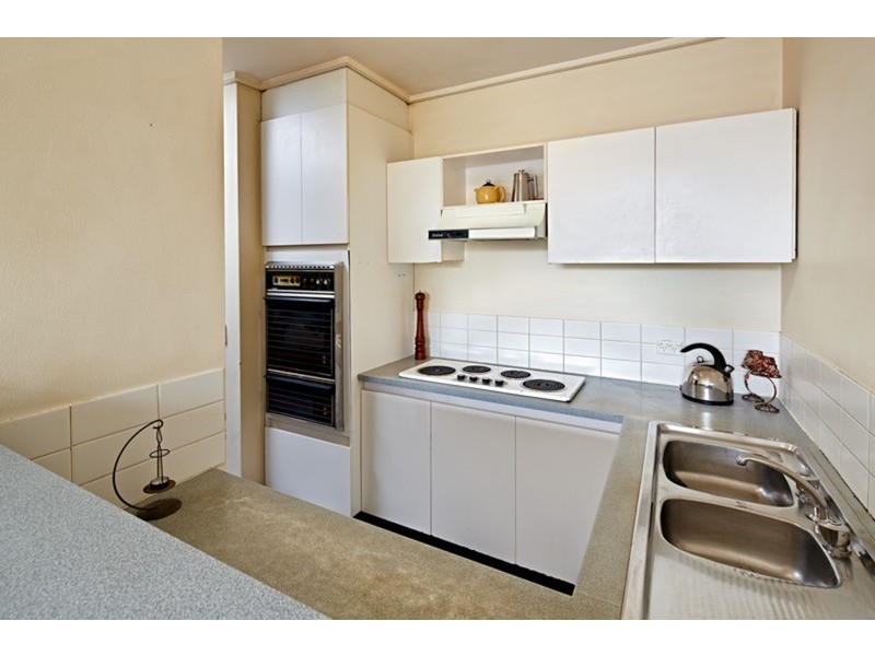 39/343 Beaconsfield Parade, St Kilda West VIC 3182