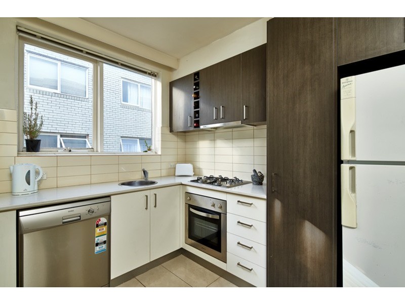 7/102 Westbury  Street, St Kilda East VIC 3183