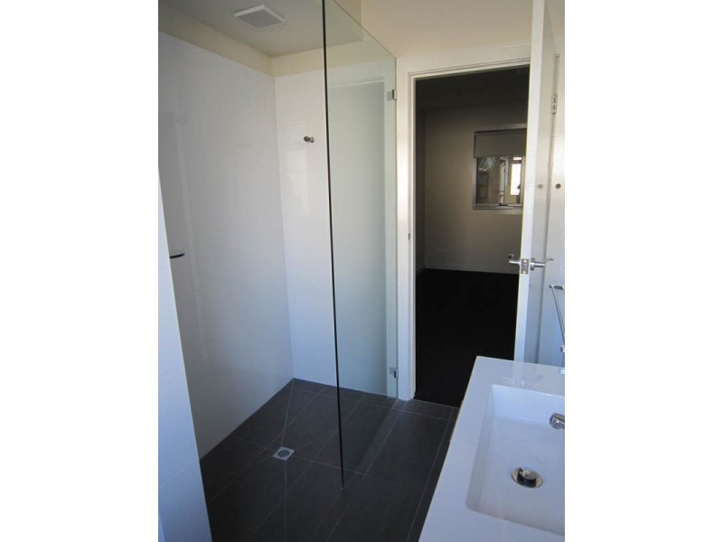 1/4 Burnett Street, St Kilda VIC 3182