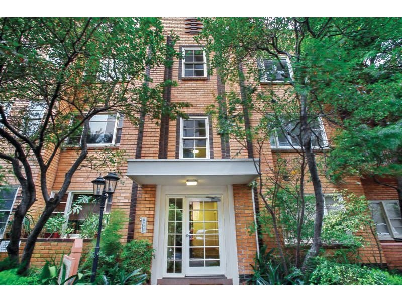 6/596 St Kilda Road, St Kilda VIC 3182