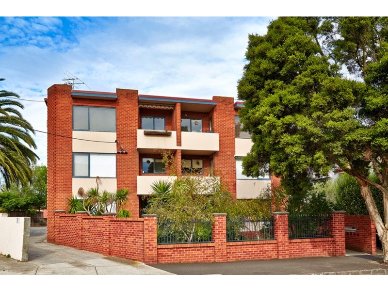 2/43 Milton Street, Elwood VIC 3184