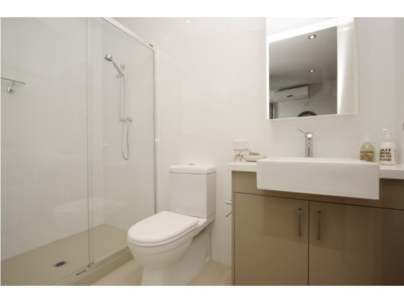 2/96 Station Street, Sandringham VIC 3191