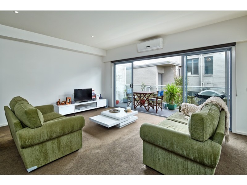 10/5 Lewisham Road, Windsor VIC 3181