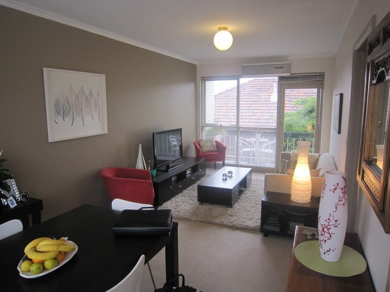 6/106 Westbury  Street, St Kilda VIC 3182