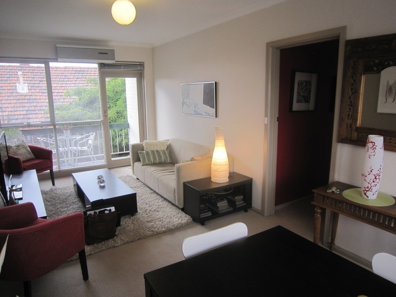 6/106 Westbury  Street, St Kilda VIC 3182